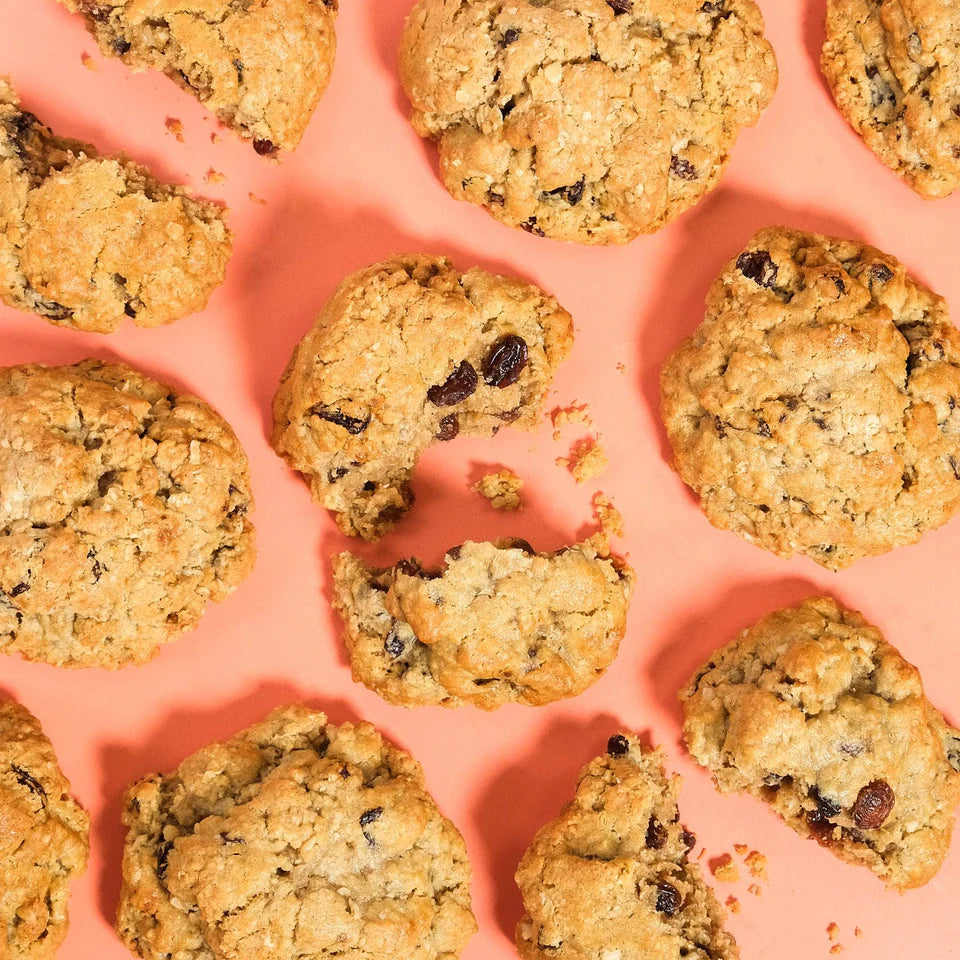 Raisin & Oatmeal NYC Cookie